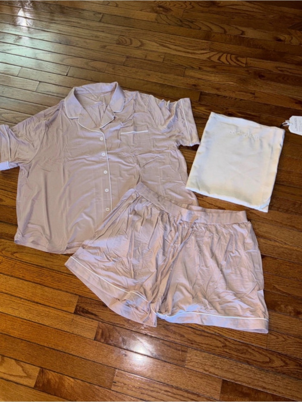 Short-Sleeve Button Pajama Set in Light Mauve